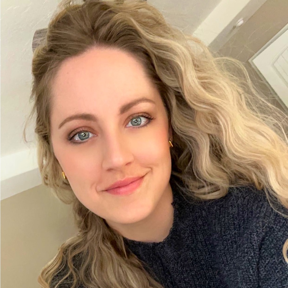 Meet your Posher, Celia